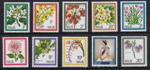 Album Treasures Niue Scott # 122-131  Elizabeth Flowers Mint Nh